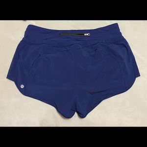 Lululemon size 10 blue perfect condition shorts